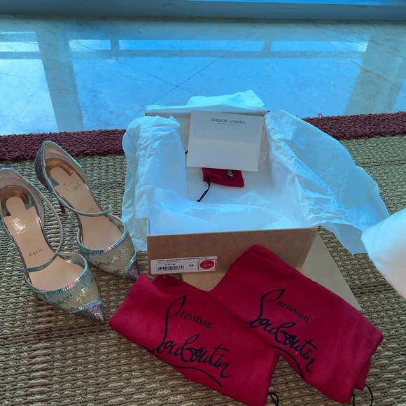 🛑 SOLD Christian Louboutin chiara Diams heels - Picture 7 of 13